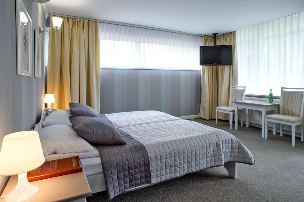 Hotel Niedzwiadek فدزيدزي كيشيفسكي المظهر الخارجي الصورة